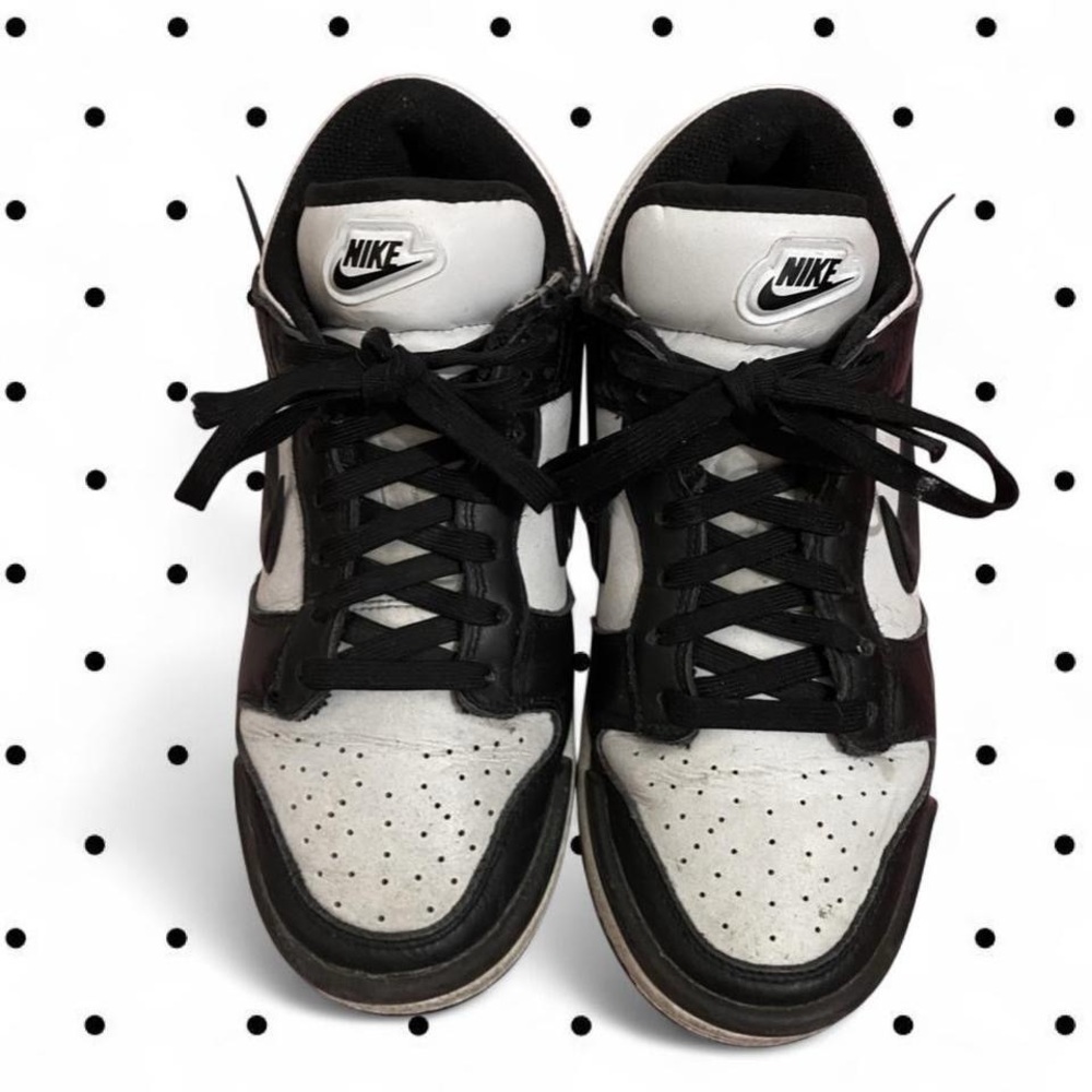 Nike Black and White Sneakers